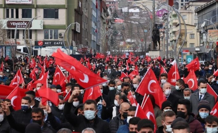 Hakkari teröre karşı tek yürek oldu