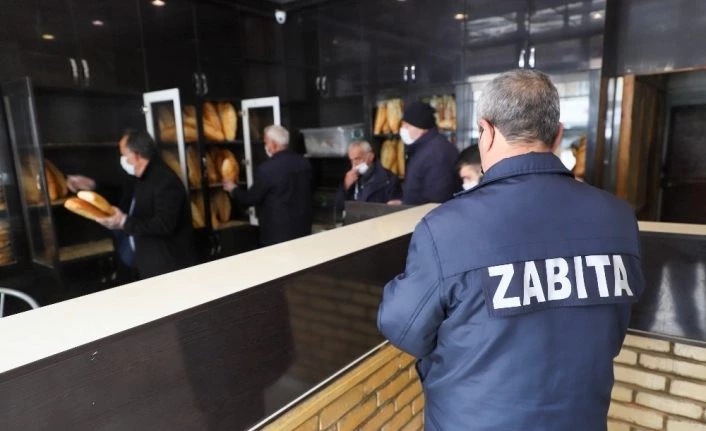 Hakkari’de zabıta ekipleri tedbirlerini sürdürüyor