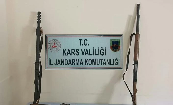 Kars’ta ruhsatsız silah operasyonu