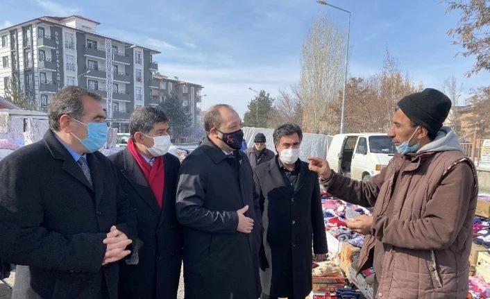 MHP İl Başkanı Karataş esnafı ziyaret etti