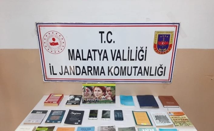 Terör propagandası yapan 3 kişi gözaltına alındı