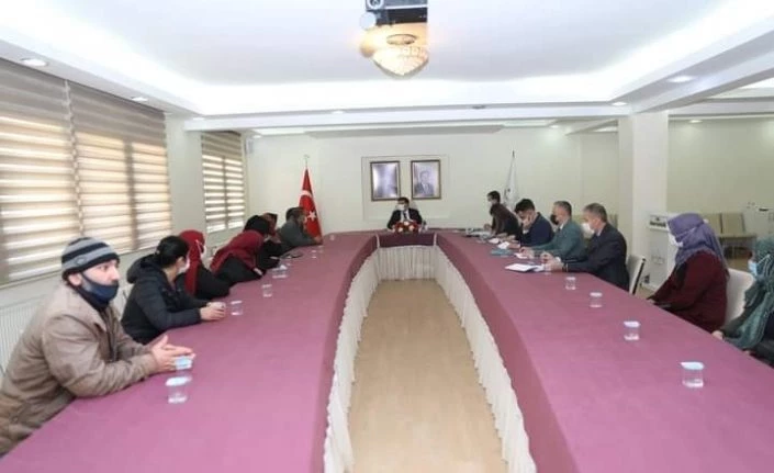 Vali Sarıibrahim, vatandaşların talep ve şikayetlerini dinledi