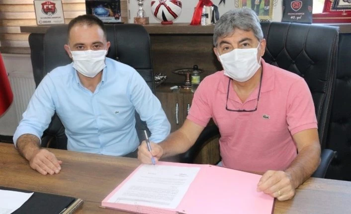 24Erzincanspor Teknik Direktör Kızıltan’la yolları ayırdı