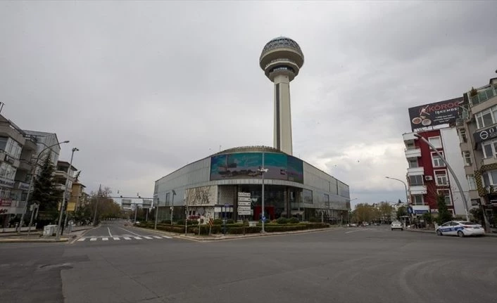 Ankara Valiliği, 4 farklı mesai saati uygulanması kararı aldı