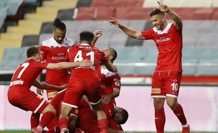 Antalyaspor 20 yıl sonra kupa finali mutluluğunu yaşıyor
