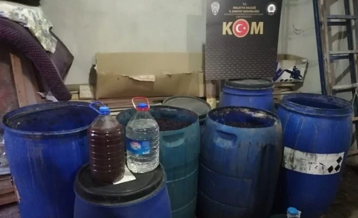 Bağ evinde kaçak rakı ele geçirildi