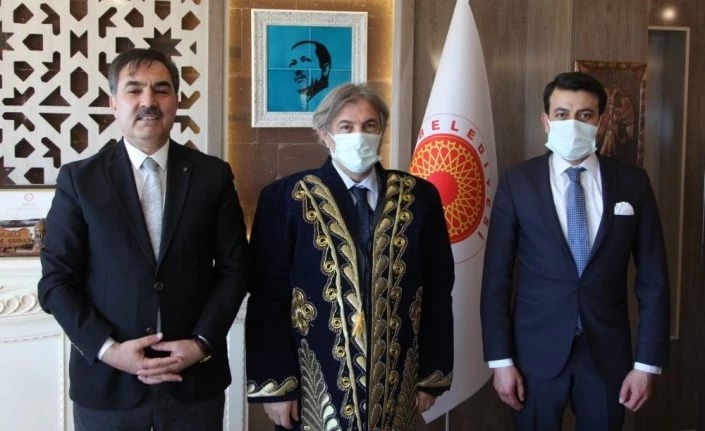 Bakan Yardımcısı Demircan: “Ahlat’ı anlamadan Anadolu’yu anlamak mümkün değil”