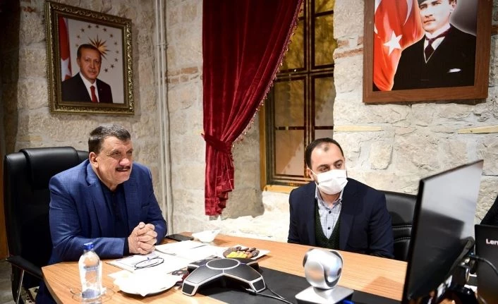 Başkan Gürkan, eğitime destek platformu toplantısına katıldı