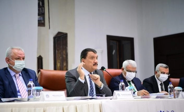 Başkan Gürkan, muhtarlarıyla bir araya geldi