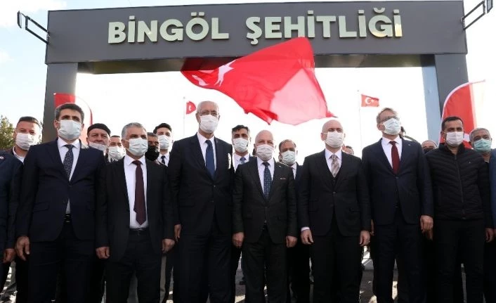 Başkan Sekmen: “Şehitlerimiz aziz milletimizin şeref payeleridir”