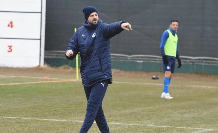 BB Erzurumspor’a teknik direktör dayanmıyor