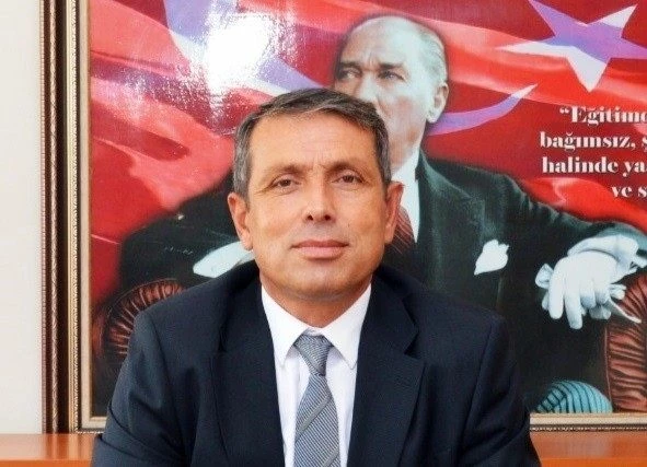 Çelebi; “Atanamayan öğretmenlerin sesine kulak verin”