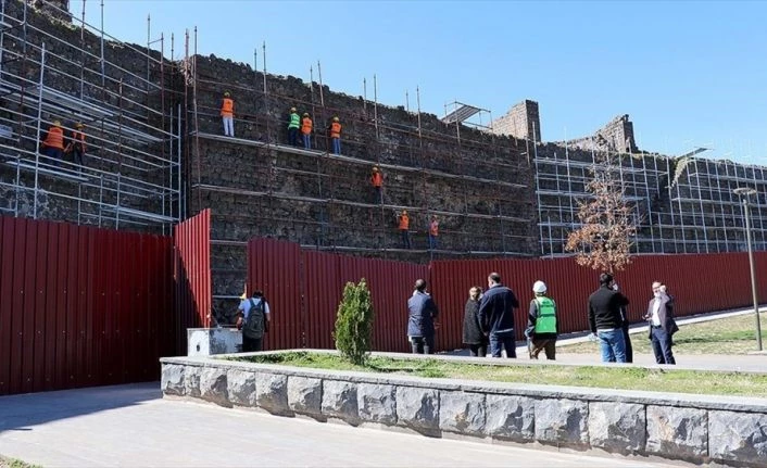 Diyarbakır Surları