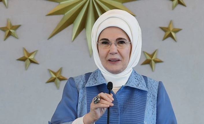 Emine Erdoğan: Herkesi down sendromlu bireylerin yanında yer almaya davet ediyorum