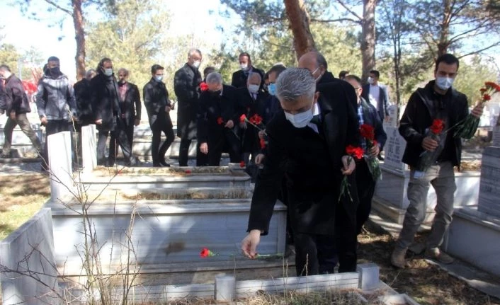 Erzincan’da deprem şehitleri anıldı