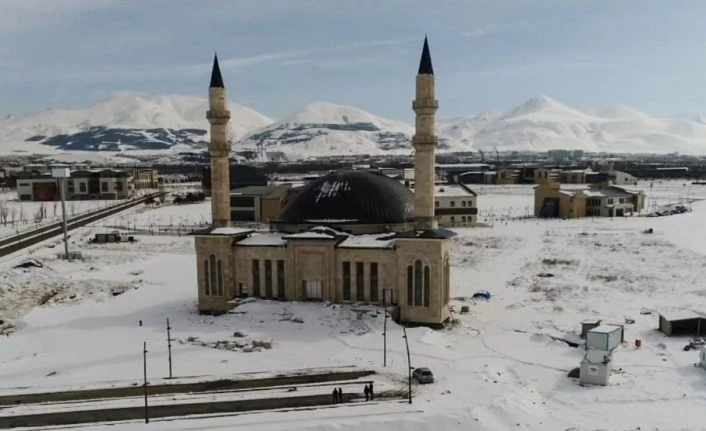 ETÜ yerleşkesindeki cami Ramazan ayında açılıyor