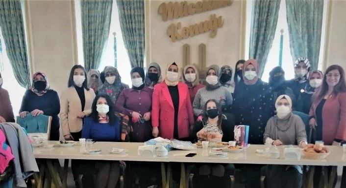 Fark oluşturan kadınlar ödüllendirildi