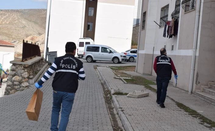 İki çocuk babası tüfekle canına kıydı