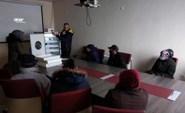 Kaymakamlık Hem yoksulluğa Hemde Kaz İşine Çözüm üretti