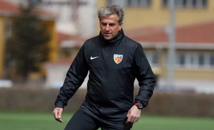 Kayserispor Teknik Direktörü Hamzaoğlu: Türk futbolu, milli takımlar ve oyuncular bazında ileriye doğru gidiyor