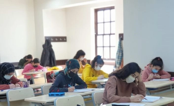 MABEM’de LGS ve YKS hazırlık kursları devam ediyor