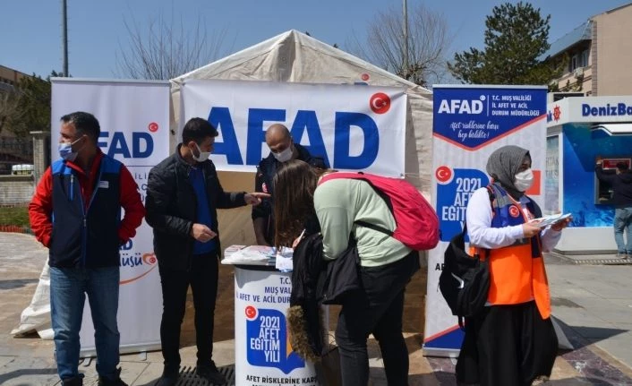 Muş’ta “Afet Farkındalık” standı