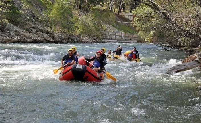Raftingde emanet botla yakaladıkları başarıyı, uluslararası arenada sürdürmek istiyorlar