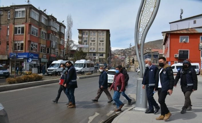 Vali Akbıyık: “Bin kişilik ekiple denetimlerimiz sürüyor”