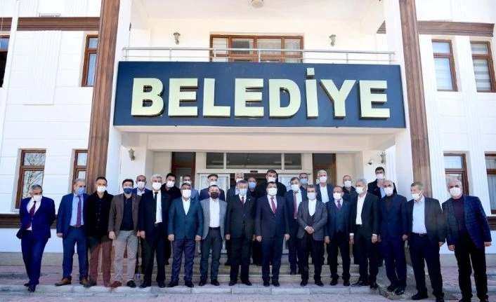 Yazıhan’ın muhtarlarından Başkan Gürkan’a teşekkür