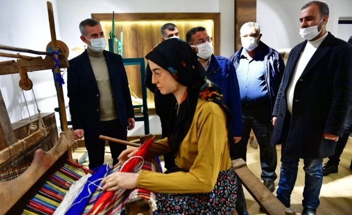 Yeşilyurt Belediyesi tekstil müzesi ile ziyaretçilerini tarihi bir yolculuğa çıkarıyor