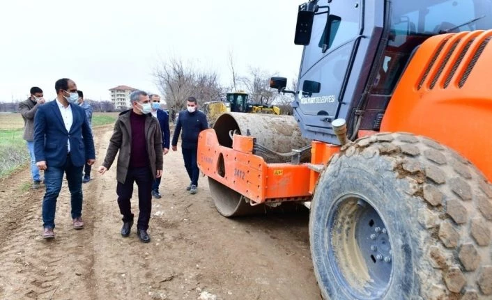 Yeşilyurt’ta açılan bağlantı yolları, ulaşımın akıcılık düzeyini artırıyor