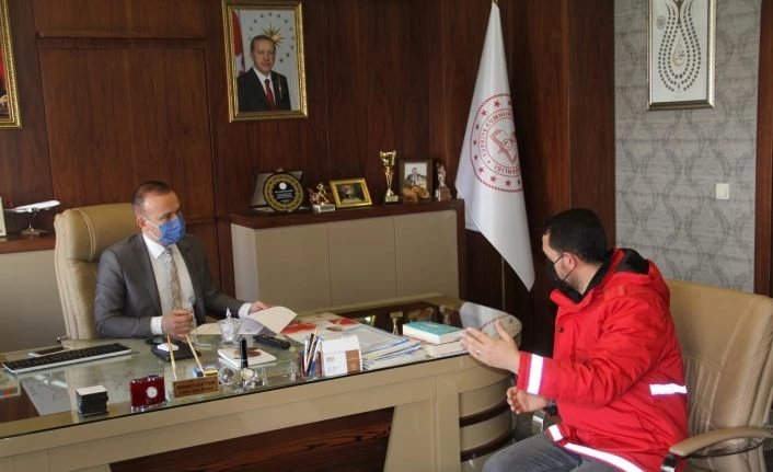 Ağrı’da “Bir Sınıf Bir Koli” projesi