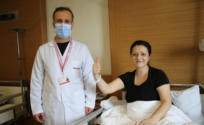 Bardağı kaldıramayınca hastaneye gitti, kolu kesilmekten son anda kurtuldu