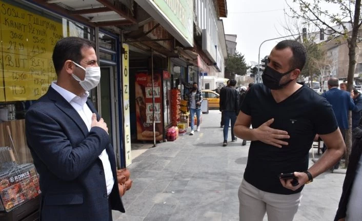 Başkan Geylani’den esnaf ziyareti
