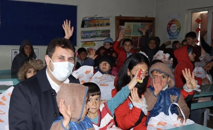 Başkan Yaşar’dan 23 Nisan mesajı