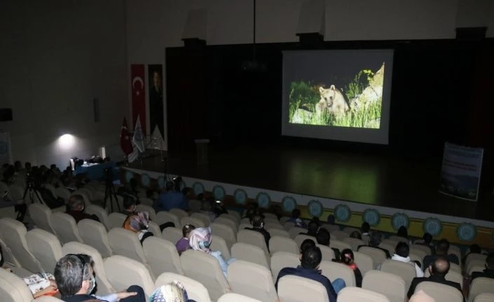 BEÜ’de ‘Nemrut’un Sakinleri’ adlı belgeselin gösterimi yapıldı