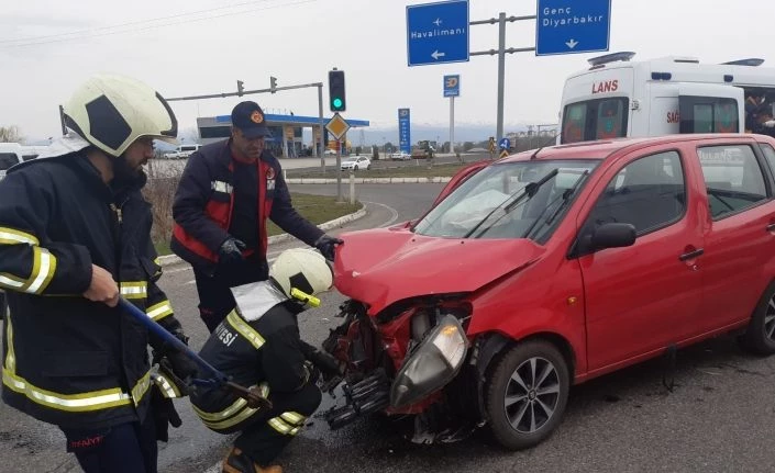 Bingöl’de trafik kazası: 5 yaralı