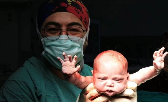 Burçak bebeğin fotoğrafıyla gelen birincilik