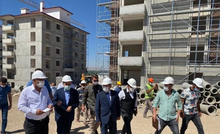 Erciş yeni projelerle ihya oldu
