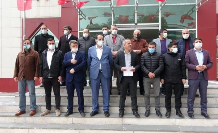 Erciş’teki STK’lardan amiraller hakkında suç duyurusu