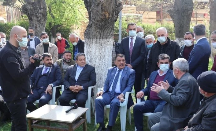 Fendoğlu ve Gürkan sanayi esnaflarının sorunlarını dinledi