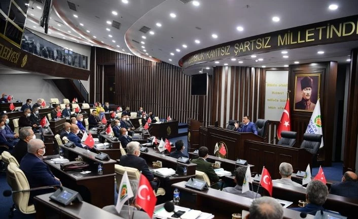 Gürkan, belediye çalışanlarıyla istişare toplantısı yaptı