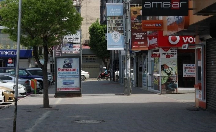 Iğdır’da tam kapanma sessiz başladı