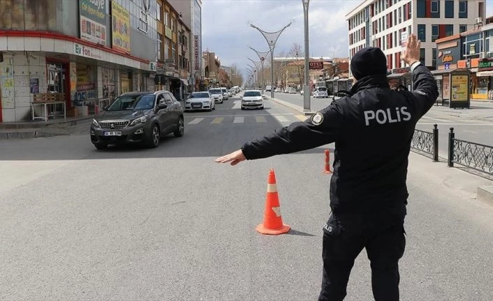 Kısmi kapanma sürecinde ülke genelinde bugünden itibaren 