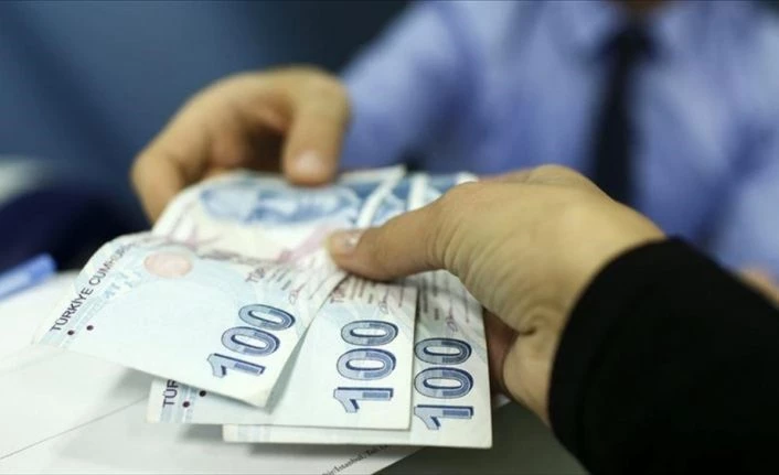Nisan ve mayısta yiyecek ve içecek sektörlerinde çalışanlara prim desteği sağlanacak