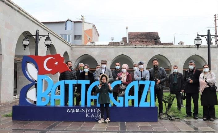 Öğretmenler medeniyetin kalbi Battalgazi’yi fotoğrafladı