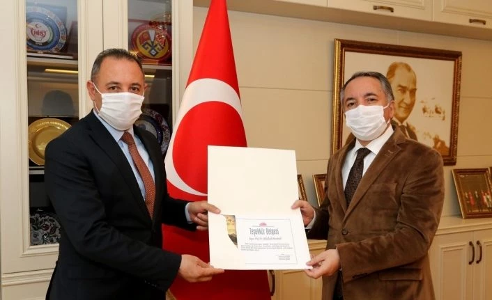 TDF, AİÇÜ Rektörü Prof. Dr. Karabulut’a teşekkür belgesi gönderdi