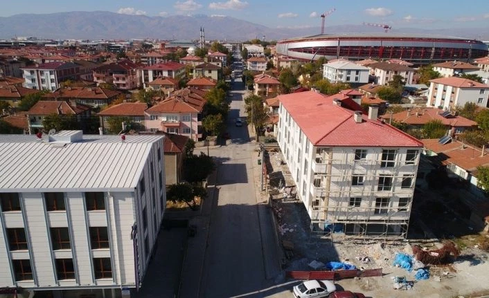 Zübeyde Hanım Caddesinde yol genişletme çalışmaları başladı