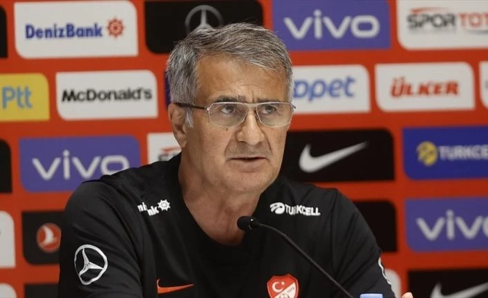 A Milli Futbol Takımı Teknik Direktörü Güneş: Tüm ülkeyi mutlu etmek istiyoruz