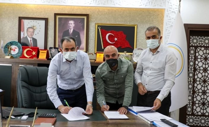 Gürpınar Belediye Başkanı Tanış sözünde durdu; Fabrika faaliyete geçiyor